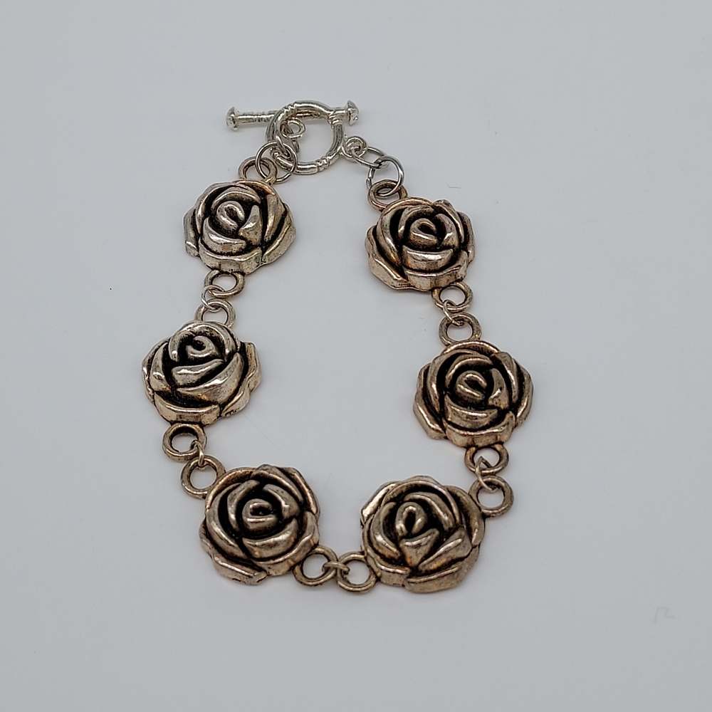 Silver Filigree Link Bracelet with Crystal Accents - Picture 2 of 2
